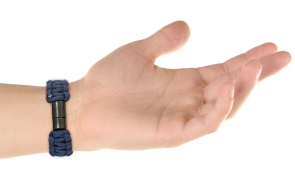 Bracciale Paracord con Micro USB Blu - immagine 2