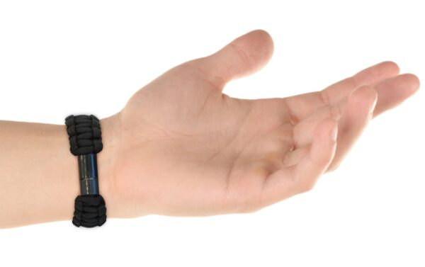 Bracciale Paracord con Micro USB Nero - immagine 2
