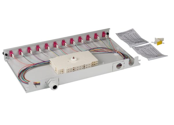 Cassetto Ottico 19'' Assemblato con 12 Bussole e 24 Pigtails LC Duplex Multimodale OM4 - immagine 3