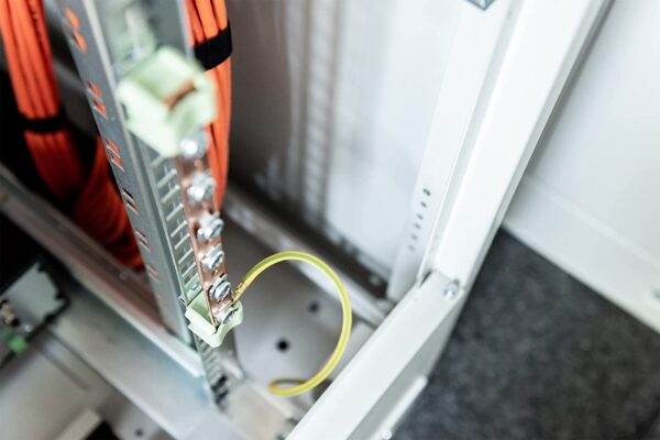 Kit di Messa a Terra per Armadi Rack - immagine 2