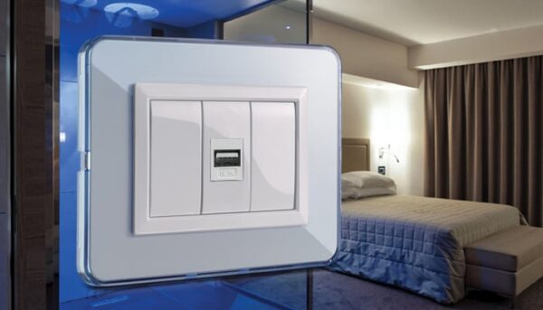 Presa USB con aggancio Keystone per Ricarica - immagine 5