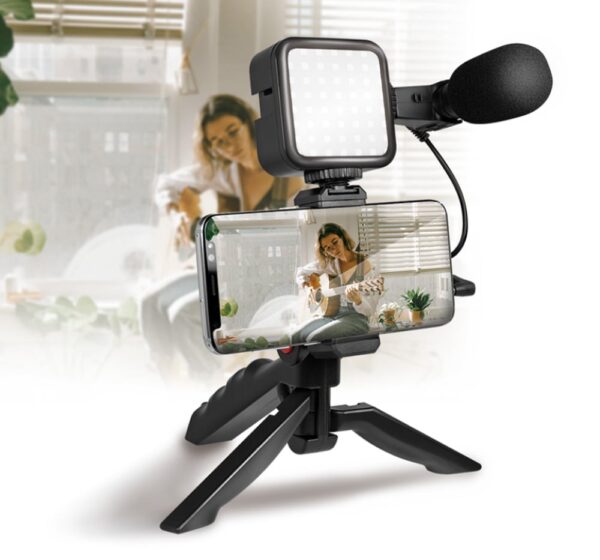 Kit Vlogger Treppiede per Smartphone 4,7''7'' con Luce LED e Microfono Direzionale