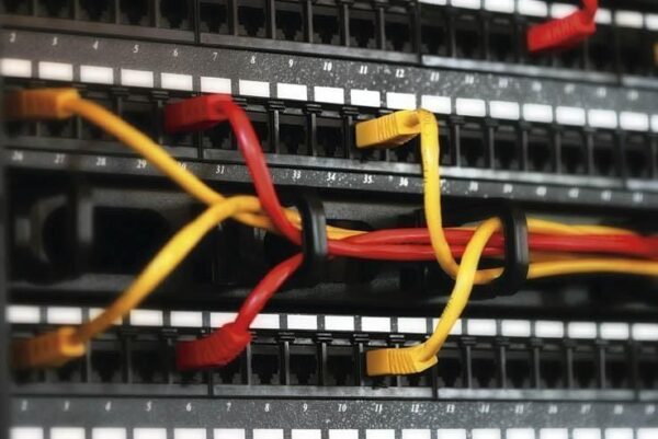 Pannello Patch UTP 48 Posti RJ45 cat. 5E - immagine 5