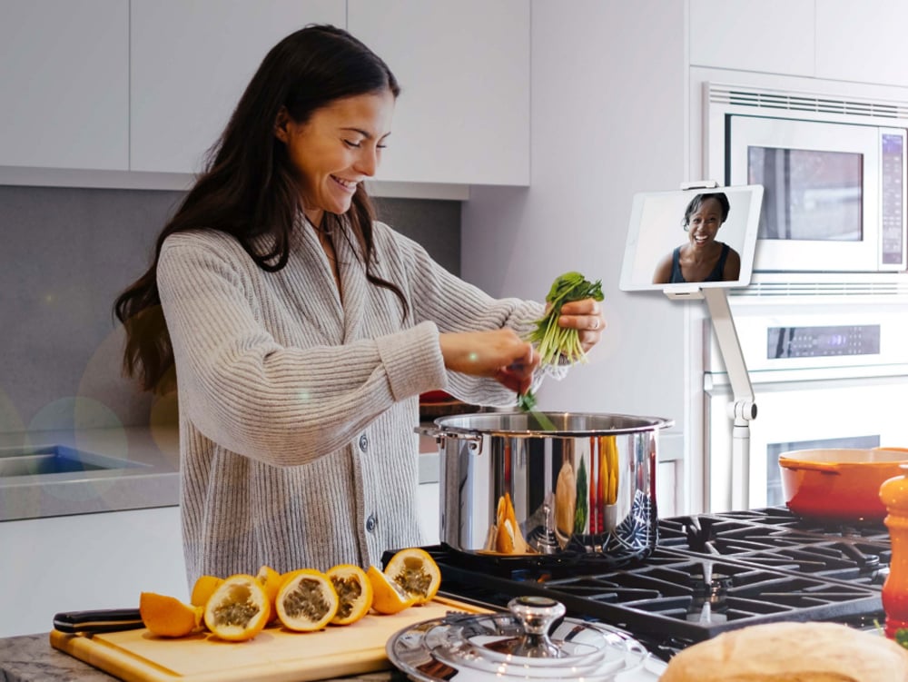 Supporto da Pavimento Inclinabile e Girevole per Dispositivi Mobili da 4.7'' a 12.9'' - immagine 6