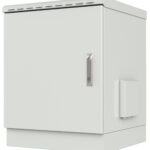 Armadio Rack 19'' a Pavimento 12U grigio IP66 Porta Cieca prof. 600 mm