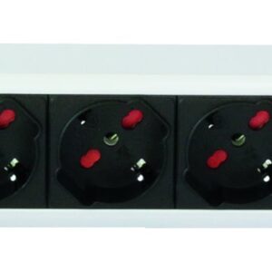 Multipresa 6 Posti da Rack 19'' con Magnetotermico Spina C20 1,5U