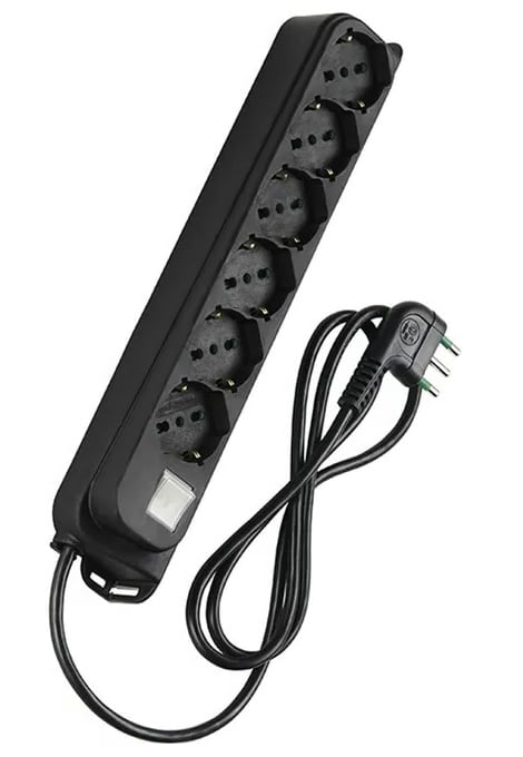 Multipresa 6 Posti Schuko con Interruttore e Cavo 1,5m Nero