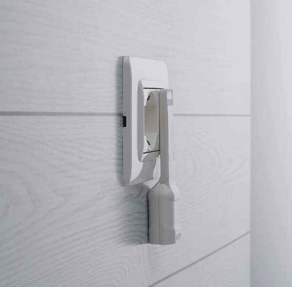 Adattatore Salvaspazio Extra Flat Spina Italiana 10A Angolata Presa Italiana 10A Bianco - immagine 4