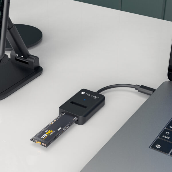 Adattatore SSD da USB-C™ a NVMe/SATA M.2 - immagine 5