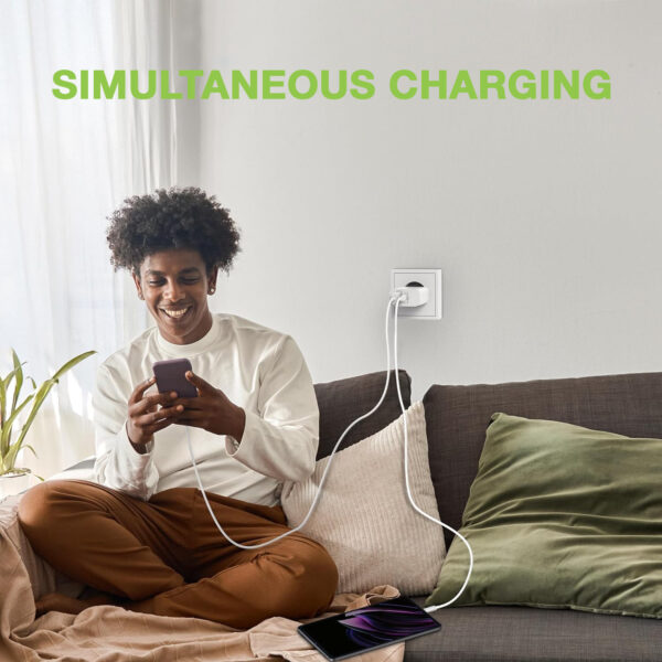 Caricatore Alimentatore USB-C™ 20W e USB-A 18W da Muro - immagine 4