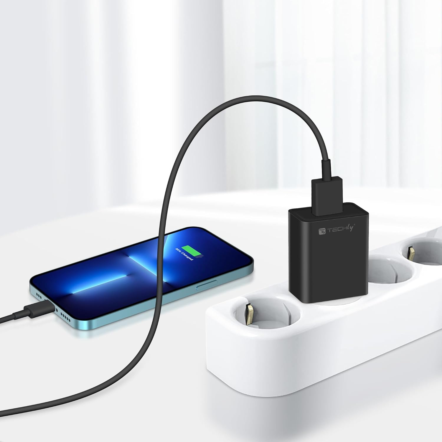 Caricatore Alimentatore USB-A da Muro 5V 2.4A per Smartphone o Tablet - immagine 3