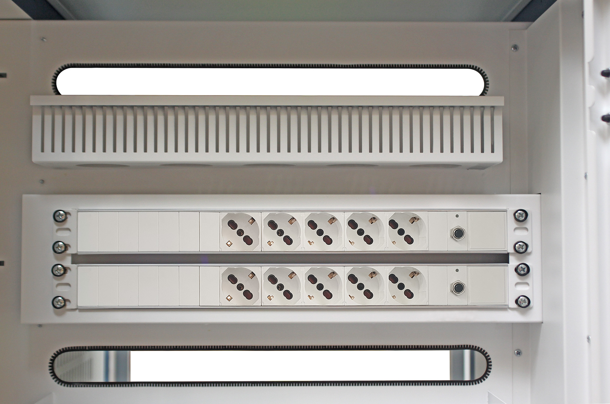 Carrello Stazione di Ricarica Ventilato 30 Notebook o Smartphone Bianco/Blu - immagine 8