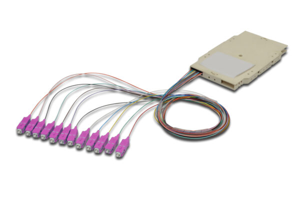 Cassetta di Giunzione Attrezzata con 12 Pigtail Fibra Multimodale OM4 SC 50/125 2m