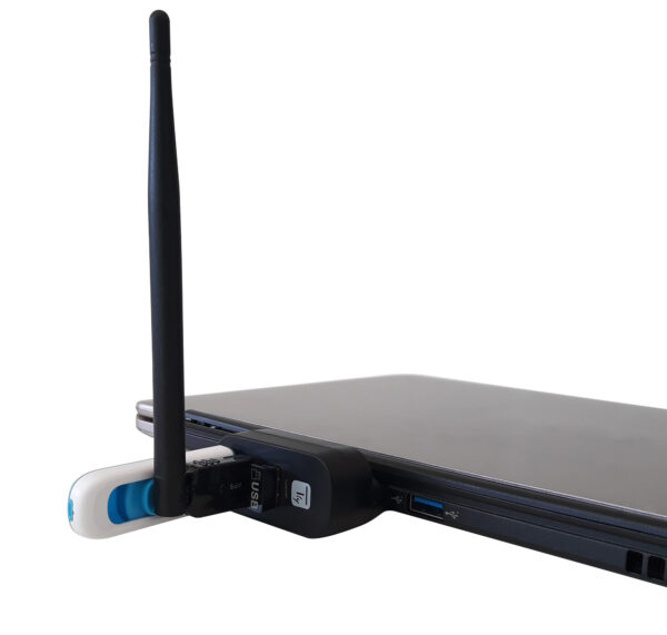 Mini Hub Rotante con 3 Porte USB 2.0 Nero - immagine 10