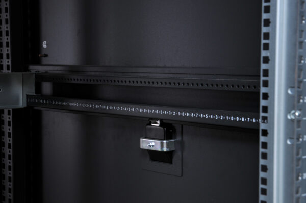 Armadio NetRack 19'' 600x1000 42 Unità Ventilato Nero da Assemblare - immagine 6