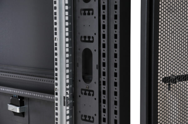 Armadio NetRack 19'' 600x1000 42 Unità Ventilato Nero da Assemblare - immagine 7