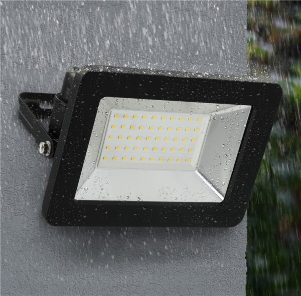 Faretto LED da Esterno IP65 50W 4260lm Nero - immagine 8