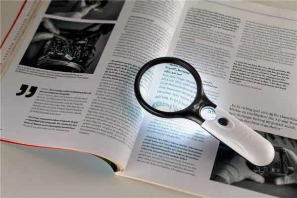 Lente di Ingrandimento a LED - immagine 6