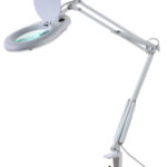 Lente d'ingrandimento con lampada e morsetto