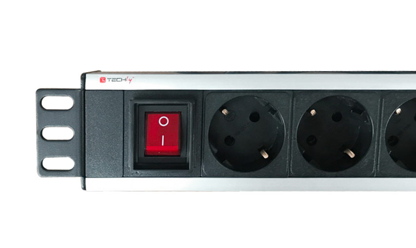 Multipresa 8 Posti da Rack 19'' con Interruttore Spina Schuko Angolata 1.5U - immagine 3