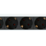 Multipresa 8 Posti da Rack 19'' Spina Schuko Angolata 1U