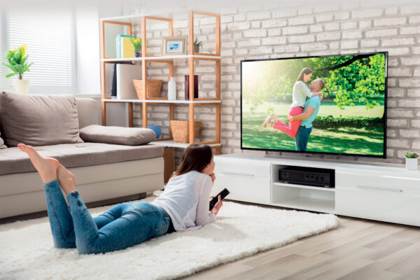 Supporto a Muro per TV LED LCD 19-37'' Inclinabile 3 Snodi Bianco - immagine 6