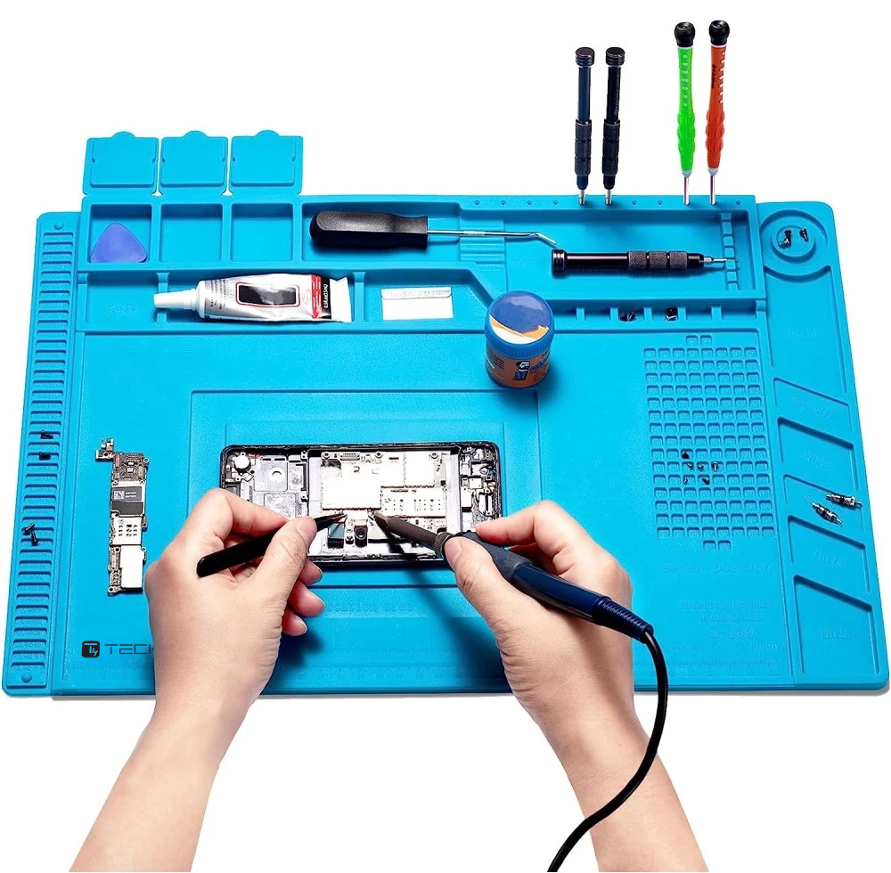 Tappeto da Saldatura e Riparazione Antistatico Antiscivolo Magnetico 45 x 30 cm in Silicone Blu